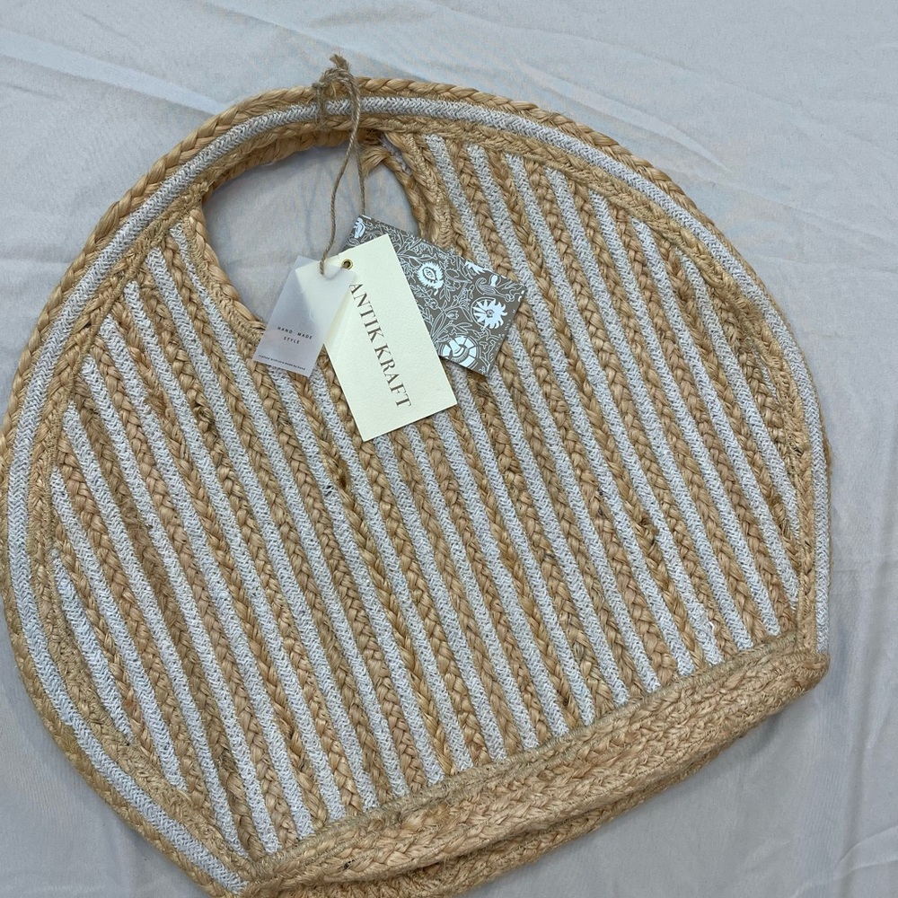 Antik Kraft Ruhi Tote